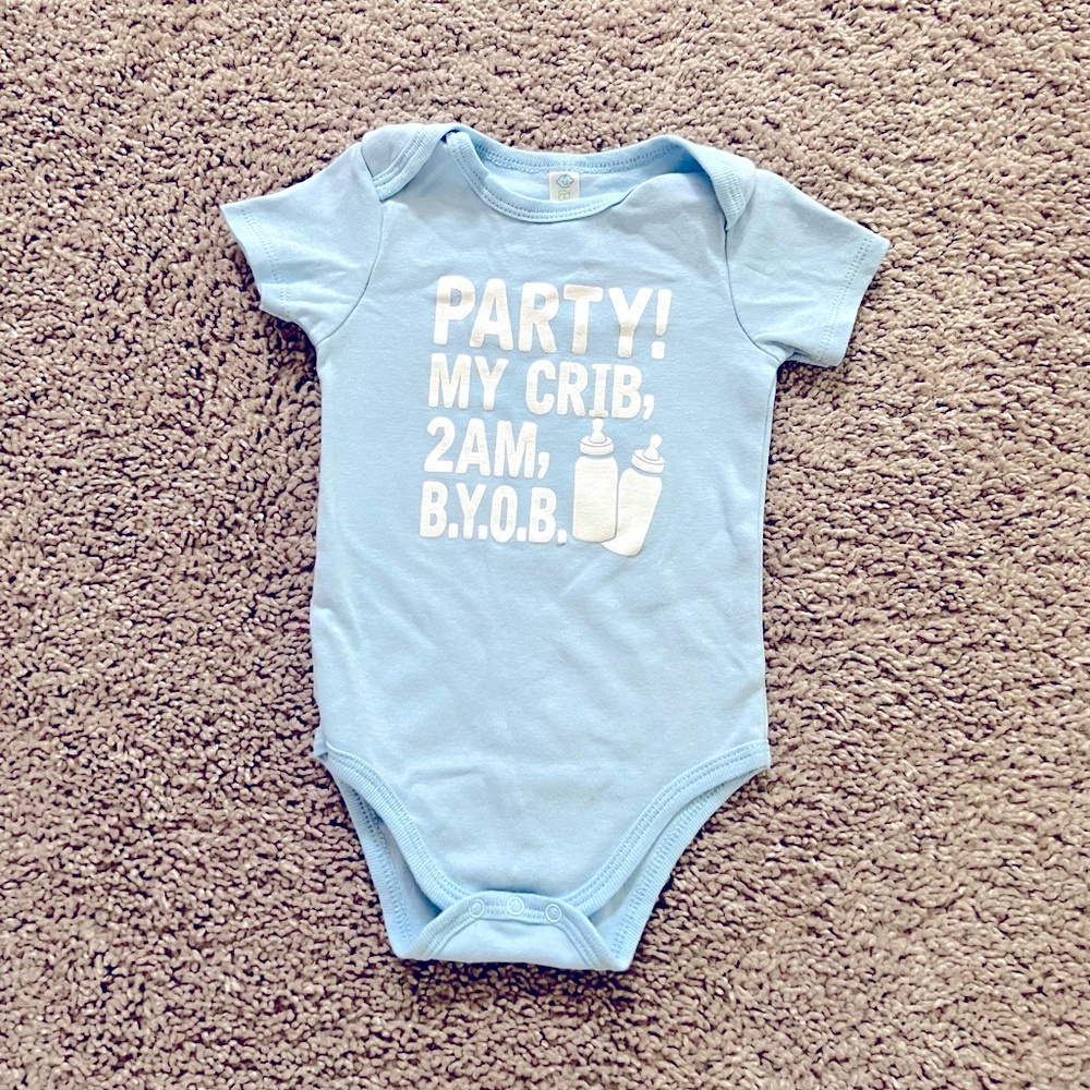 👶 “Party! My crib, 2am, B.Y.O.B.” Funny onesie - Size 12 months